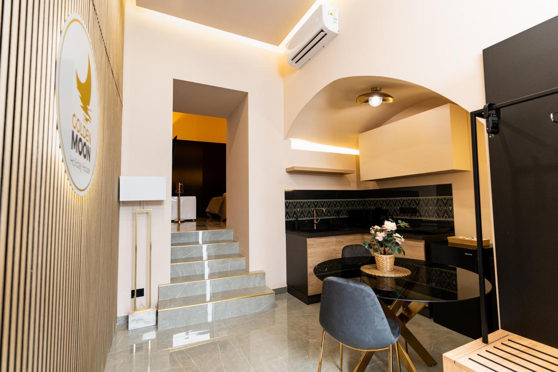 Golden Moon Holiday House كاتانيا المظهر الخارجي الصورة